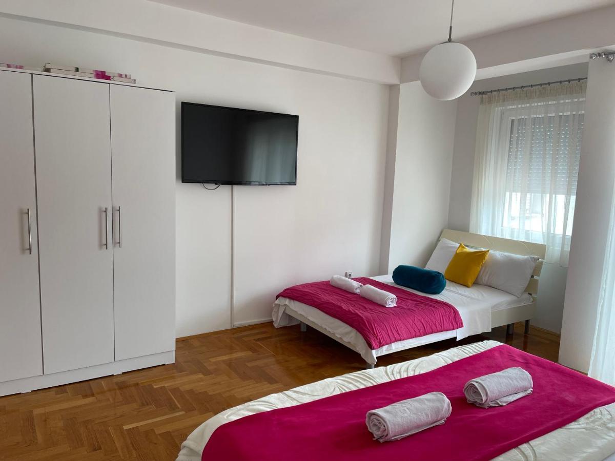 Front Beach Exclusive Apartments Struga Exterior foto