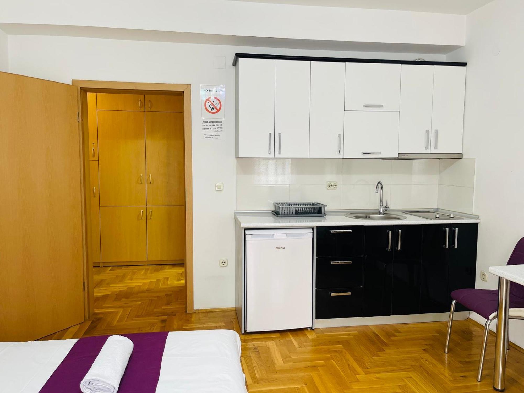 Front Beach Exclusive Apartments Struga Exterior foto