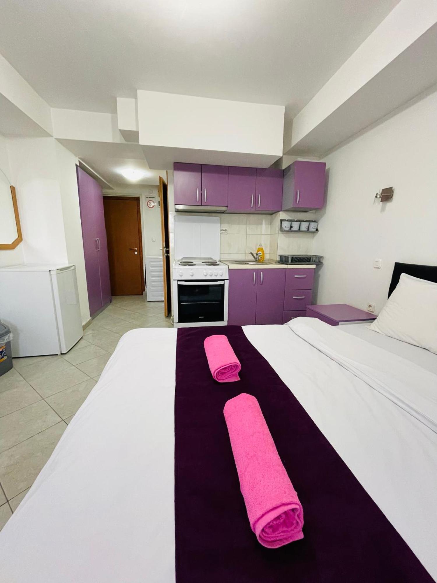 Front Beach Exclusive Apartments Struga Exterior foto