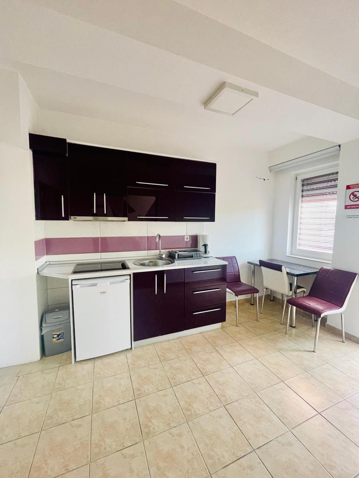 Front Beach Exclusive Apartments Struga Exterior foto