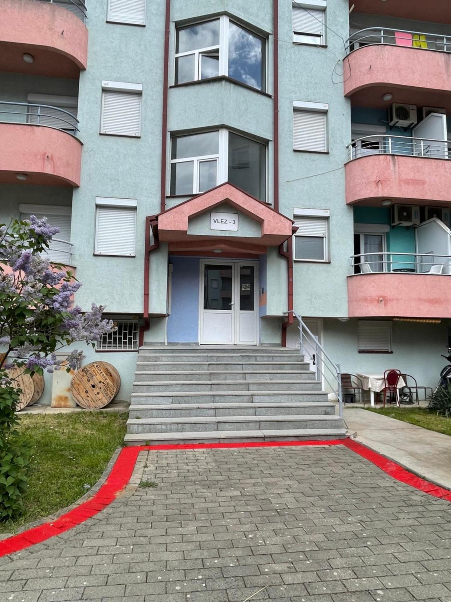Front Beach Exclusive Apartments Struga Exterior foto